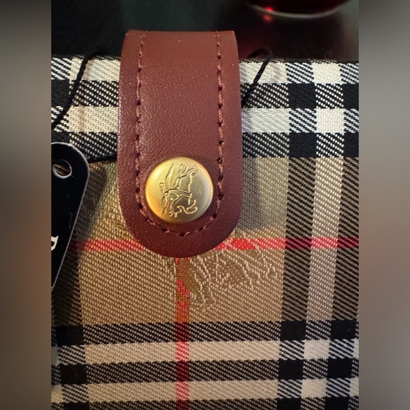 Sold* NWT Burberry Nova Check Agenda | Planner Cover | Authentic - Picture 4 of 8